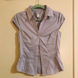 H&M Fitted Short Sleeve Button Down